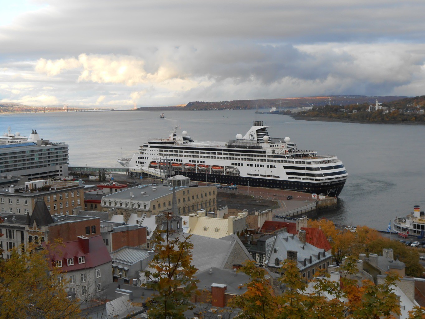 quebec city airport to cruise ship terminal