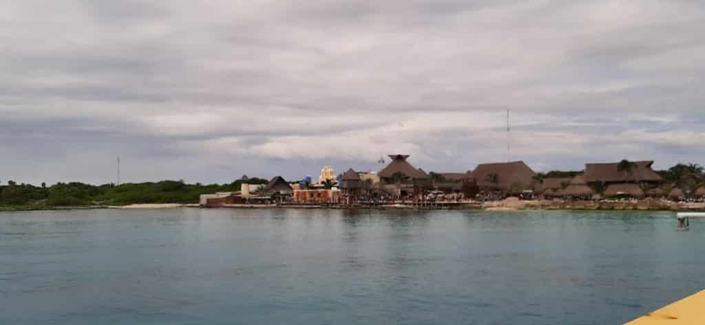 Costa Maya port village from a distance with the water in front